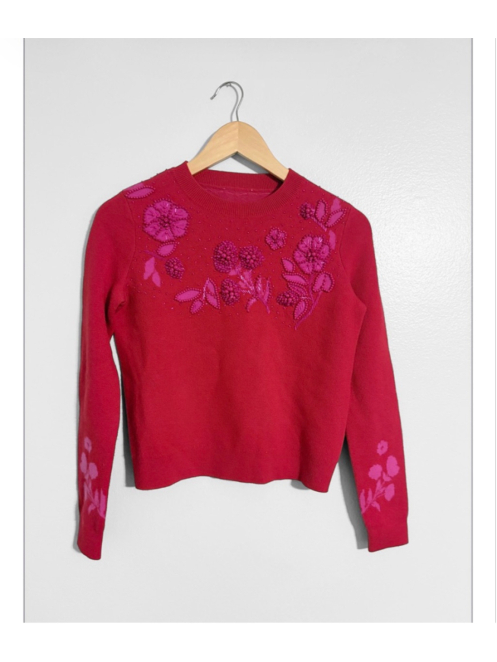 Kate Spade 100% wool Beaded Sweater
Not a bright red , hint of cranberry in - Picture 3 of 6